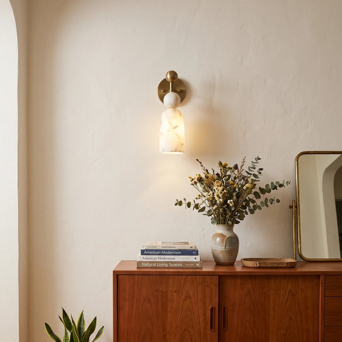 Perrin Stacked Alabaster Wall Sconce – Alabaster detail 4