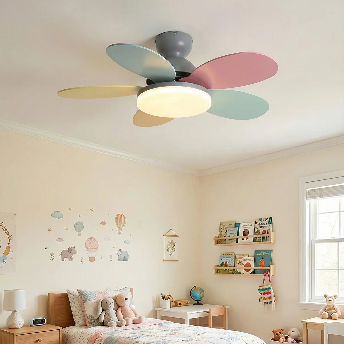 Petal Shaped Petalo Copper Ceiling Fan Light – Copper detail 11