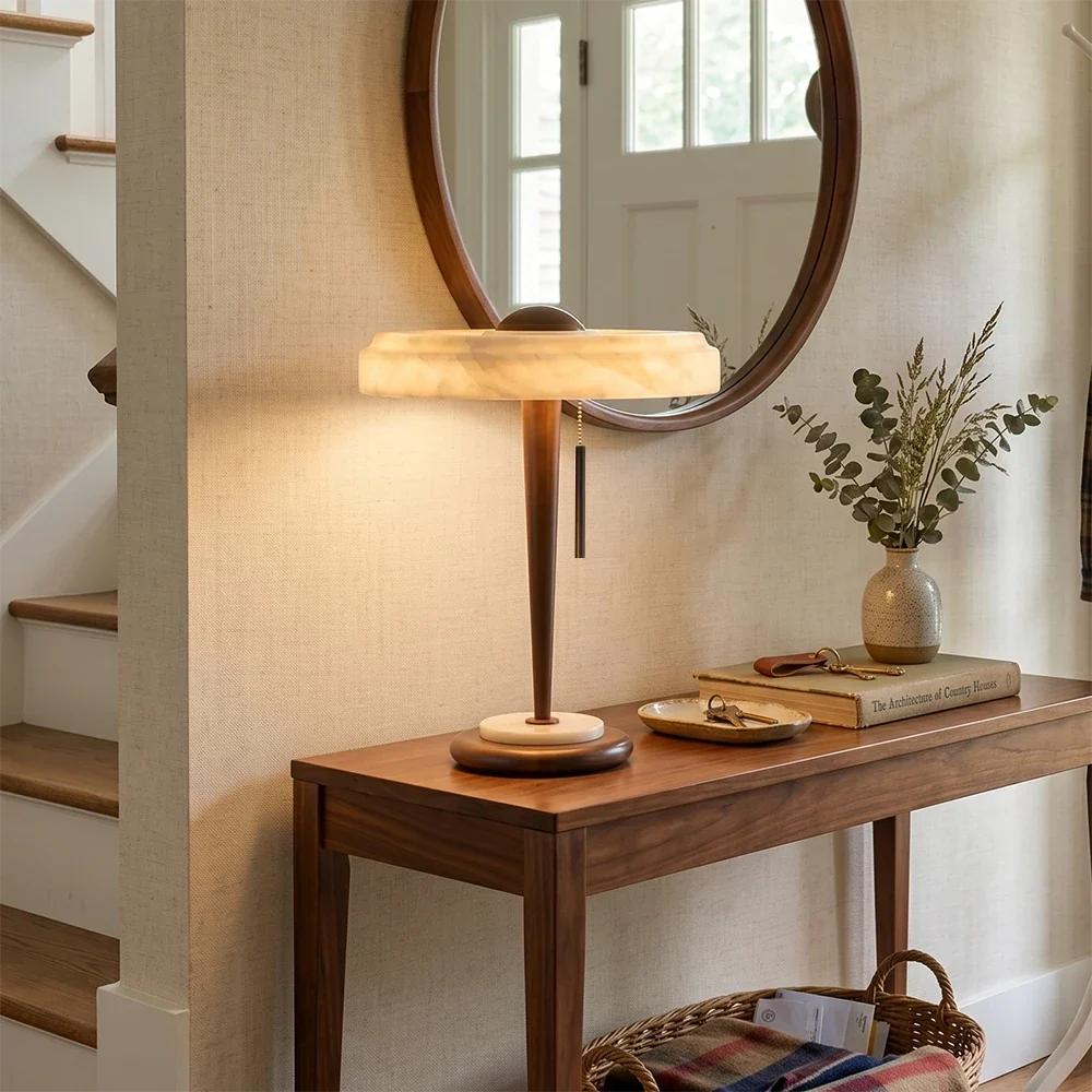 Quiet Alabaster Table Lamp – Alabaster detail 8