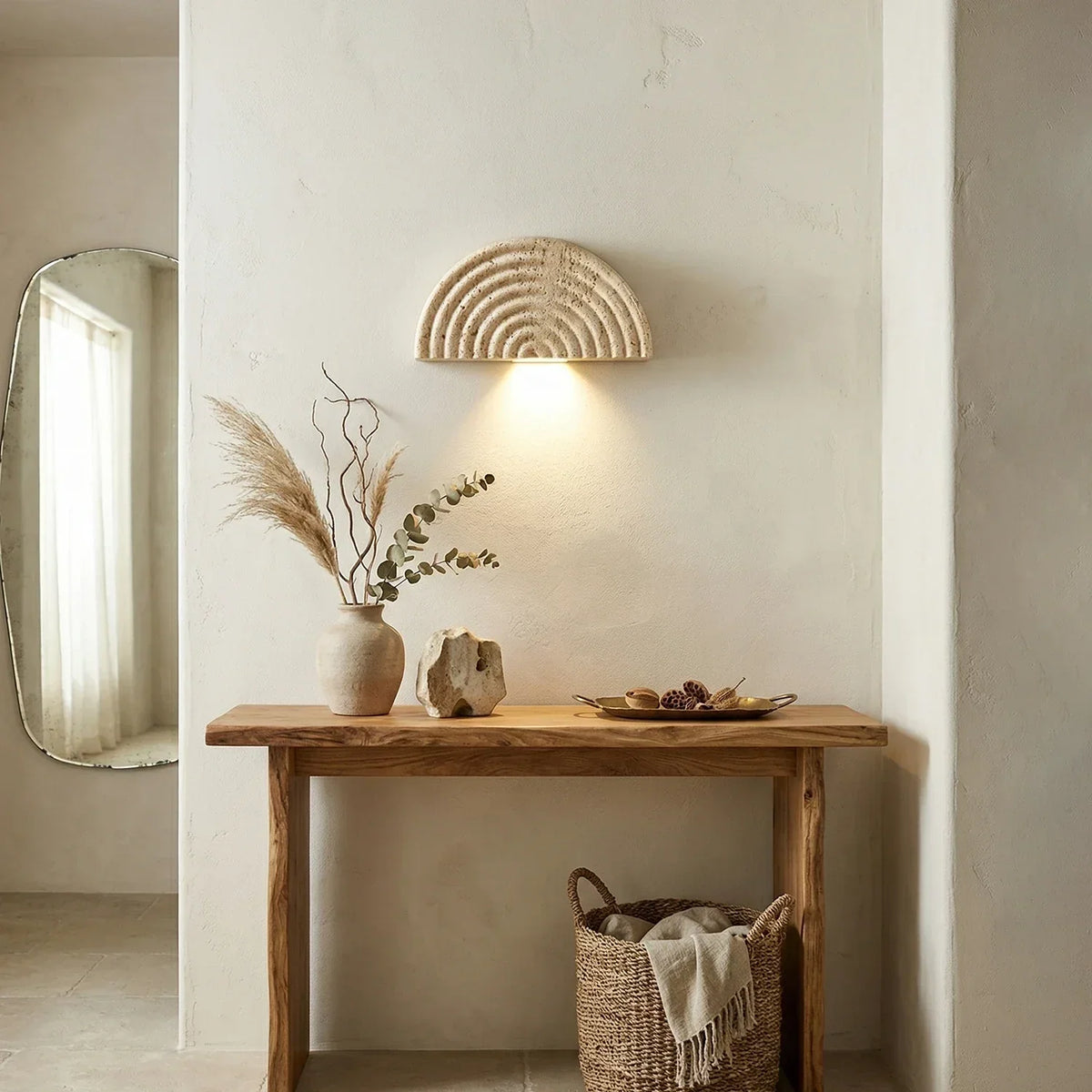 Rainbow Arched Travertine Wall Lamp – Travertine detail 2
