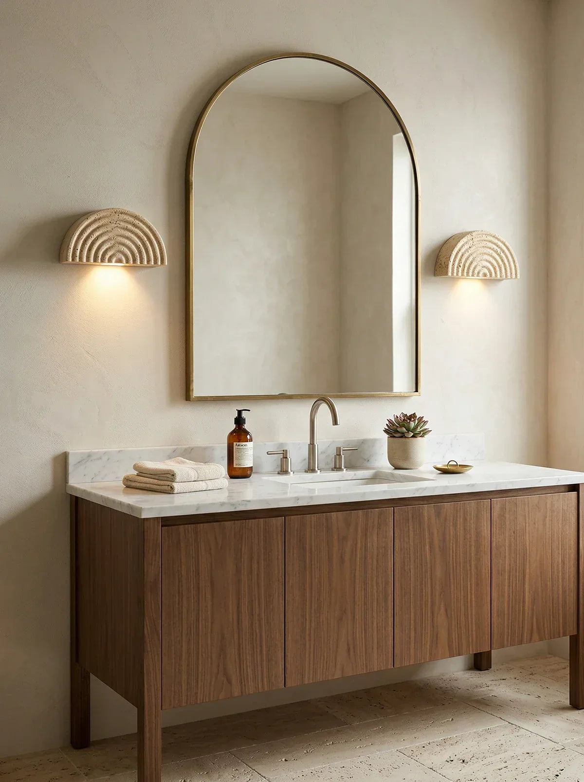Rainbow Arched Travertine Wall Lamp – Travertine detail 9