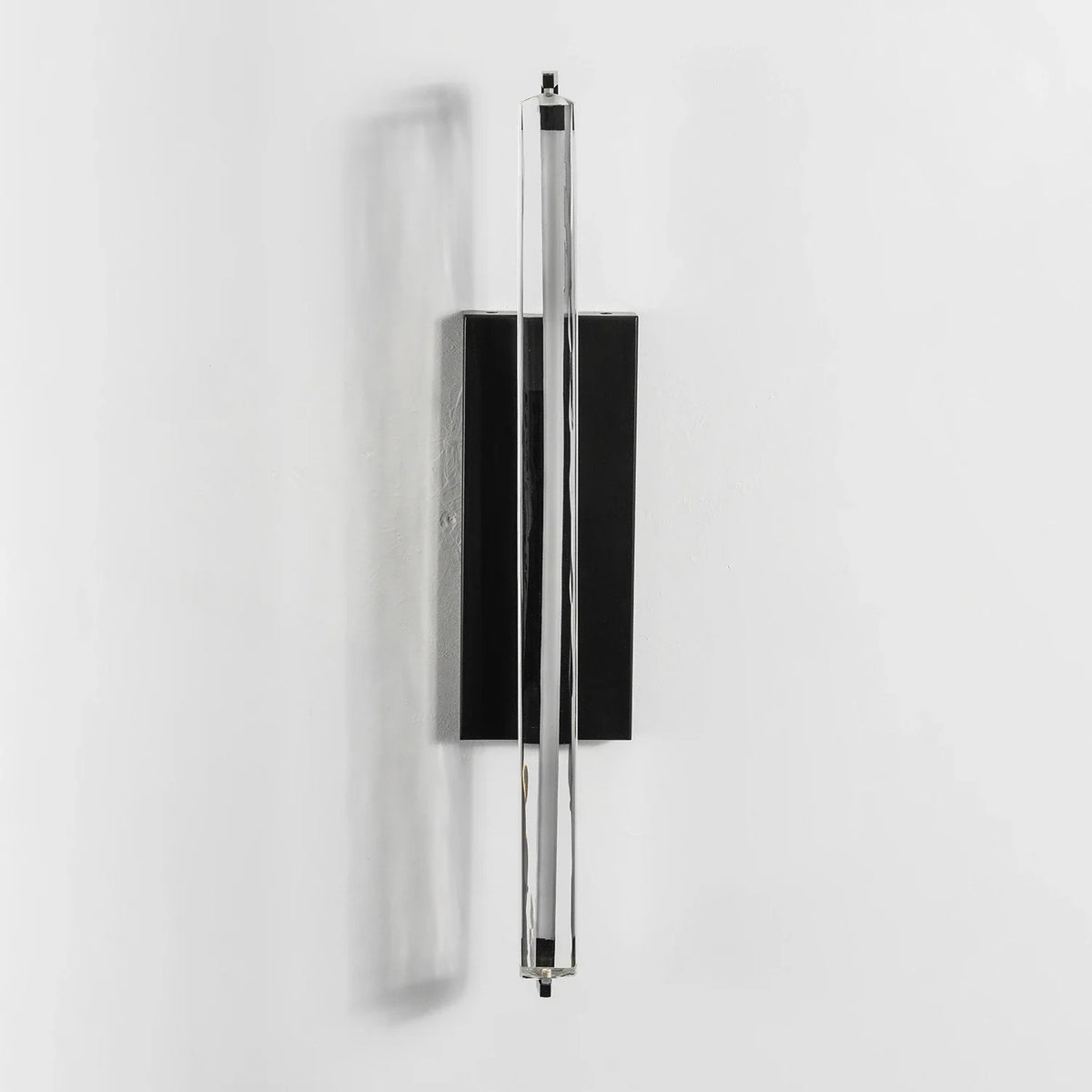 Rainer Faceted Crystal Bar Sconce – Crystal detail 25