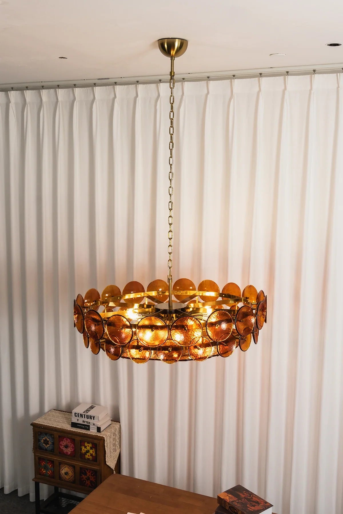 Ivor Discus Glass Ring Chandelier – Glass detail 17