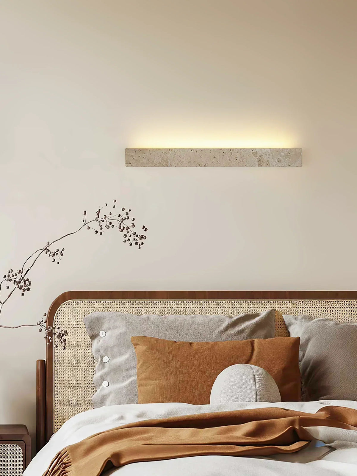 Rectangle Travertine Stravik Wall Light – Travertine detail 10