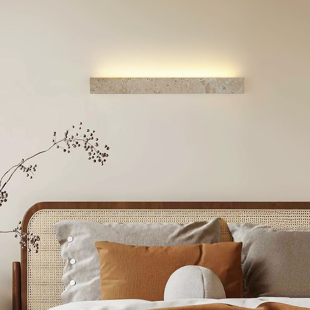 Rectangle Travertine Stravik Wall Light – Travertine detail 2