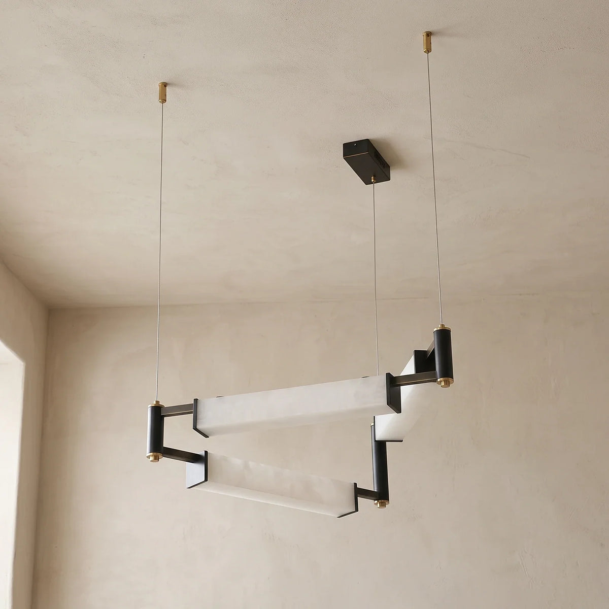 Resident Alabaster Modern Black Chandelier – Alabaster detail 16