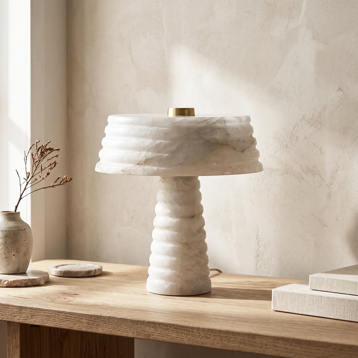 Ribbed Alabaster Table Lamp – Alabaster detail 11