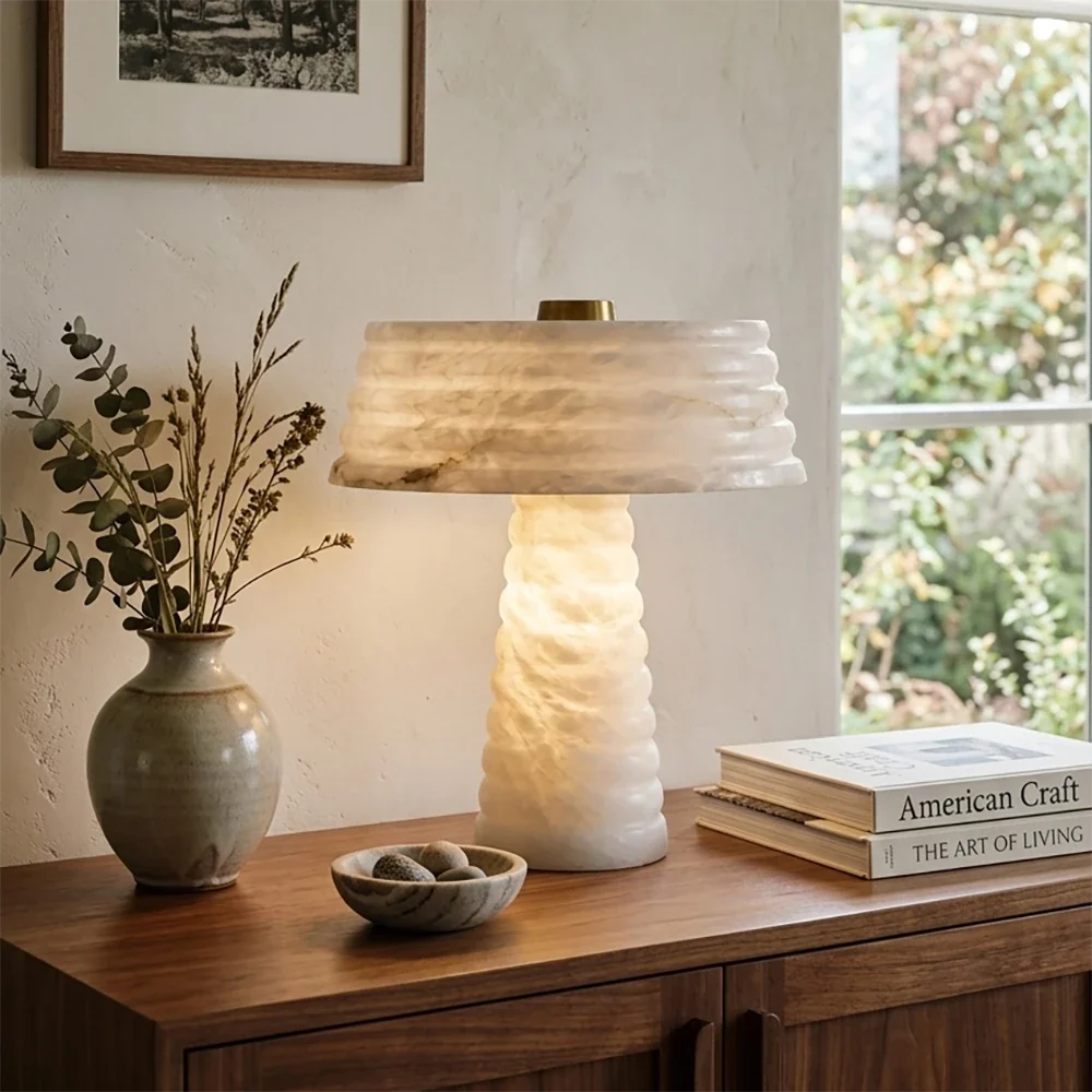 Ribbed Alabaster Table Lamp – Alabaster detail 4
