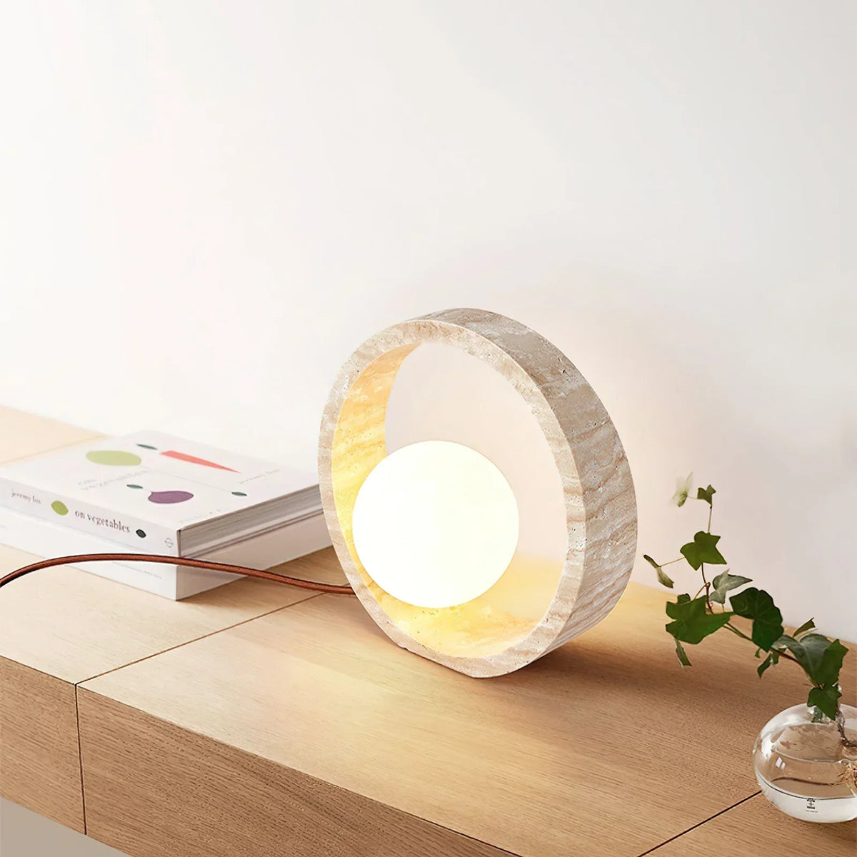 Ring Travertine Q Circle Table Lamp – Travertine detail 7