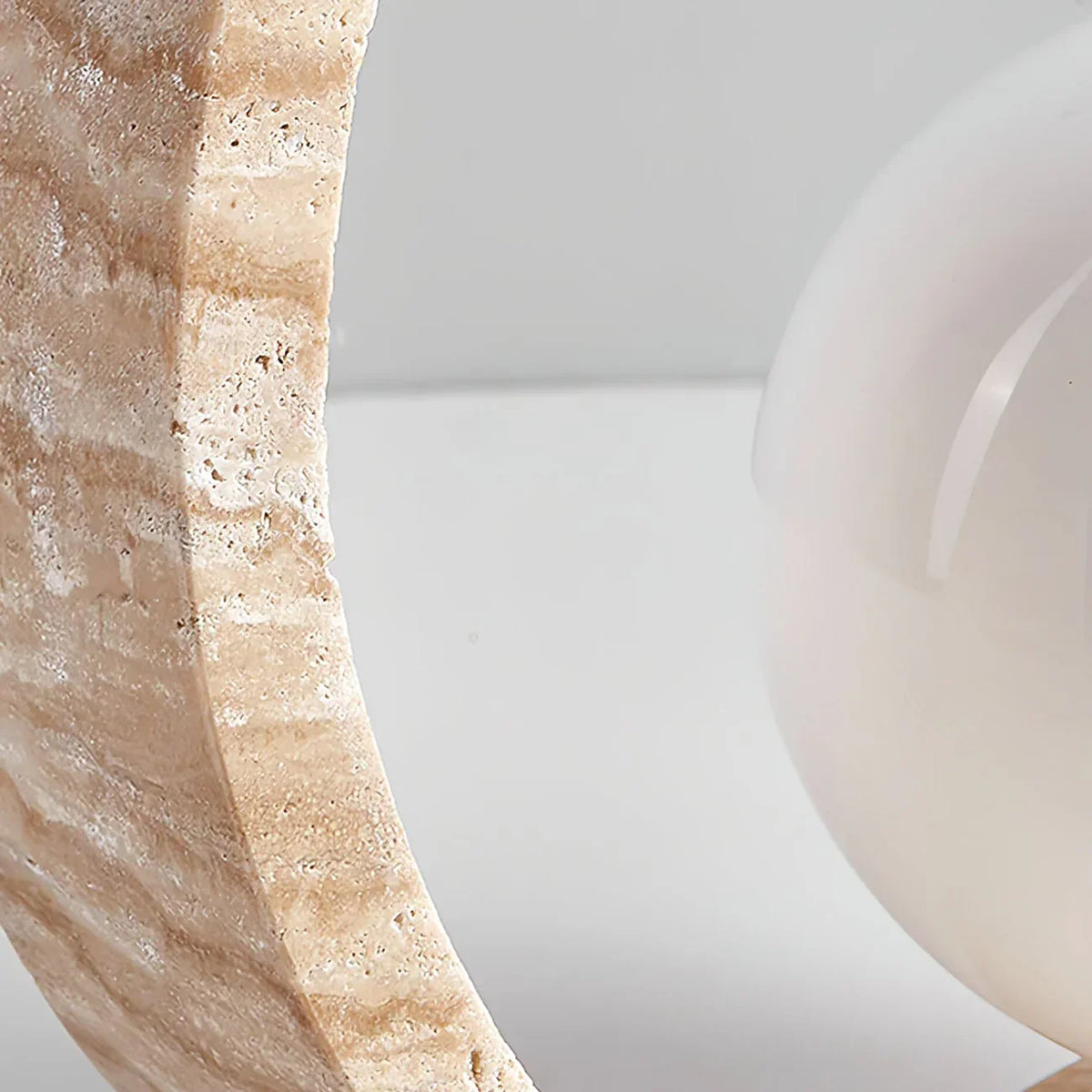 Ring Travertine Q Circle Table Lamp – Travertine detail 10