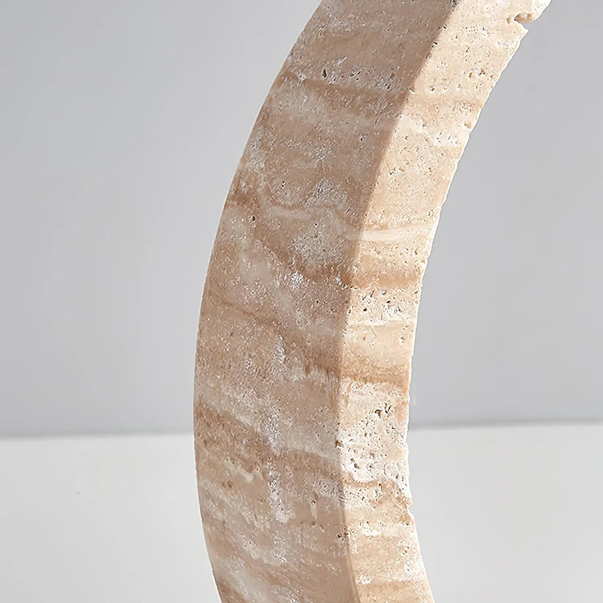 Ring Travertine Q Circle Table Lamp – Travertine detail 9