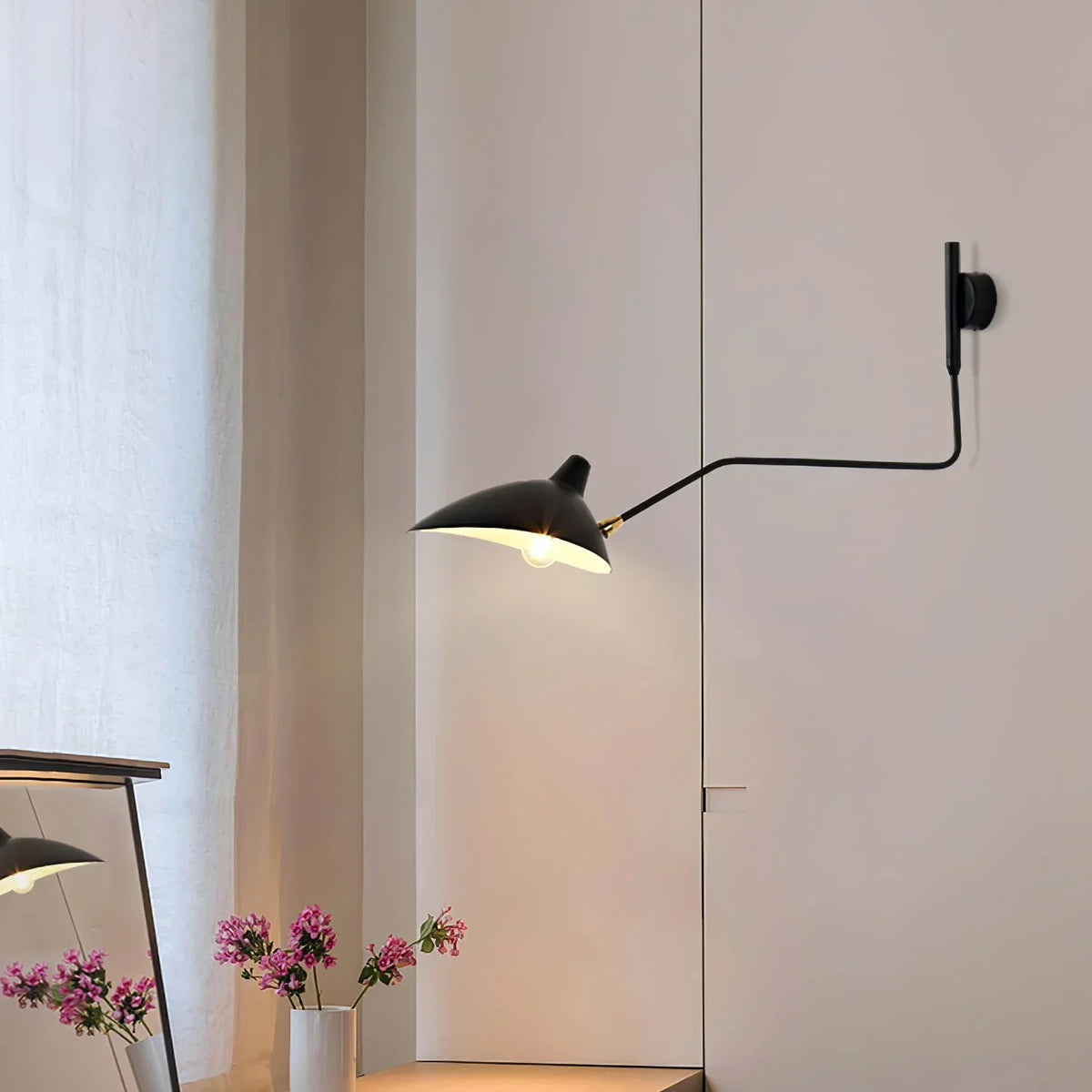 Rotating Serge Mouille Copper Wall Sconce – Copper detail 5