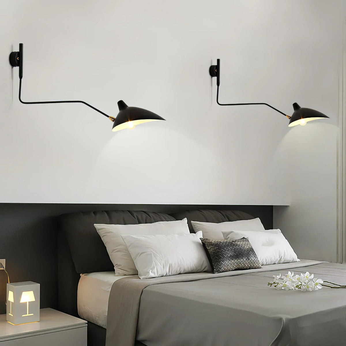 Rotating Serge Mouille Copper Wall Sconce – Copper detail 8