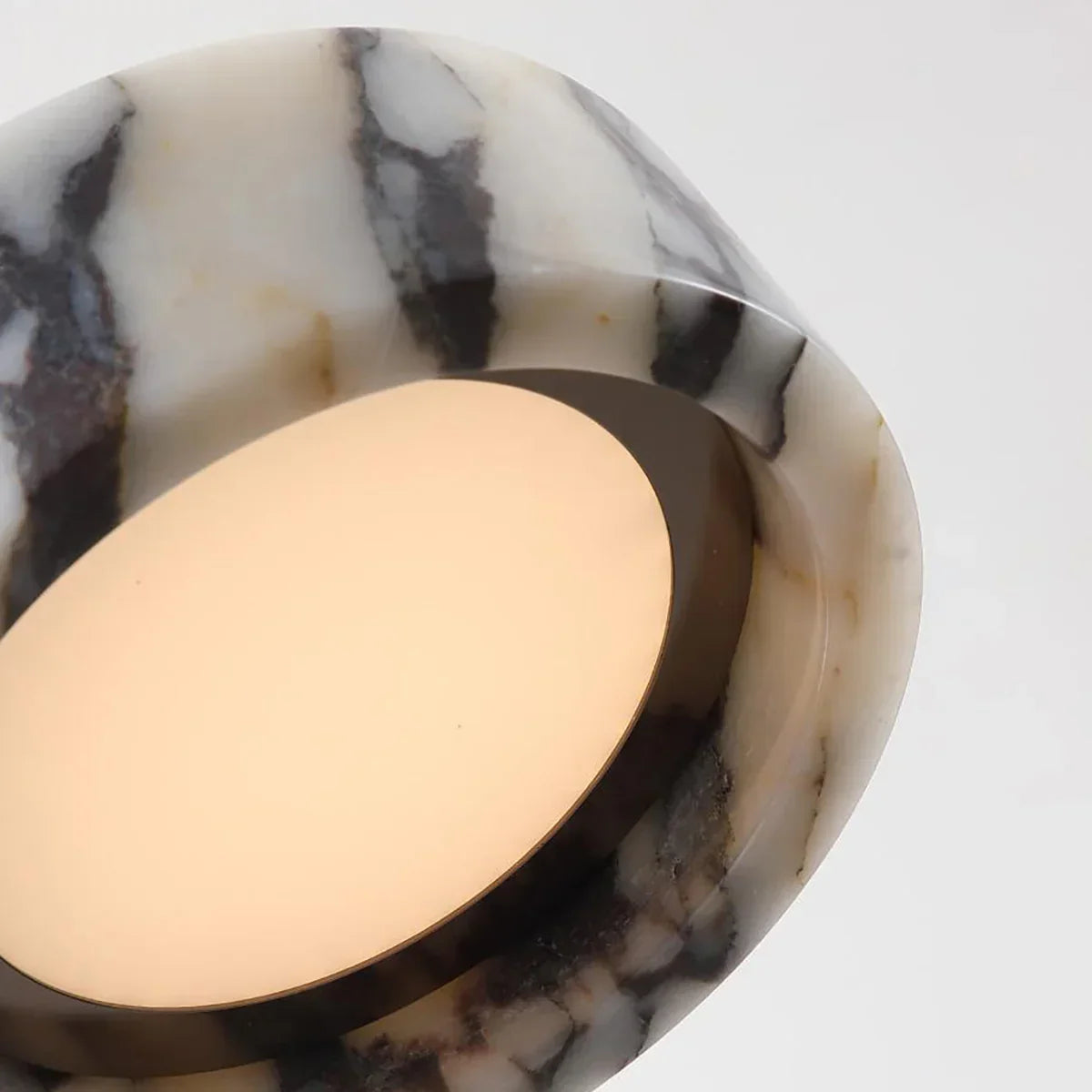 Round Marble Elancourt Pendant Lamp – Marble detail 24