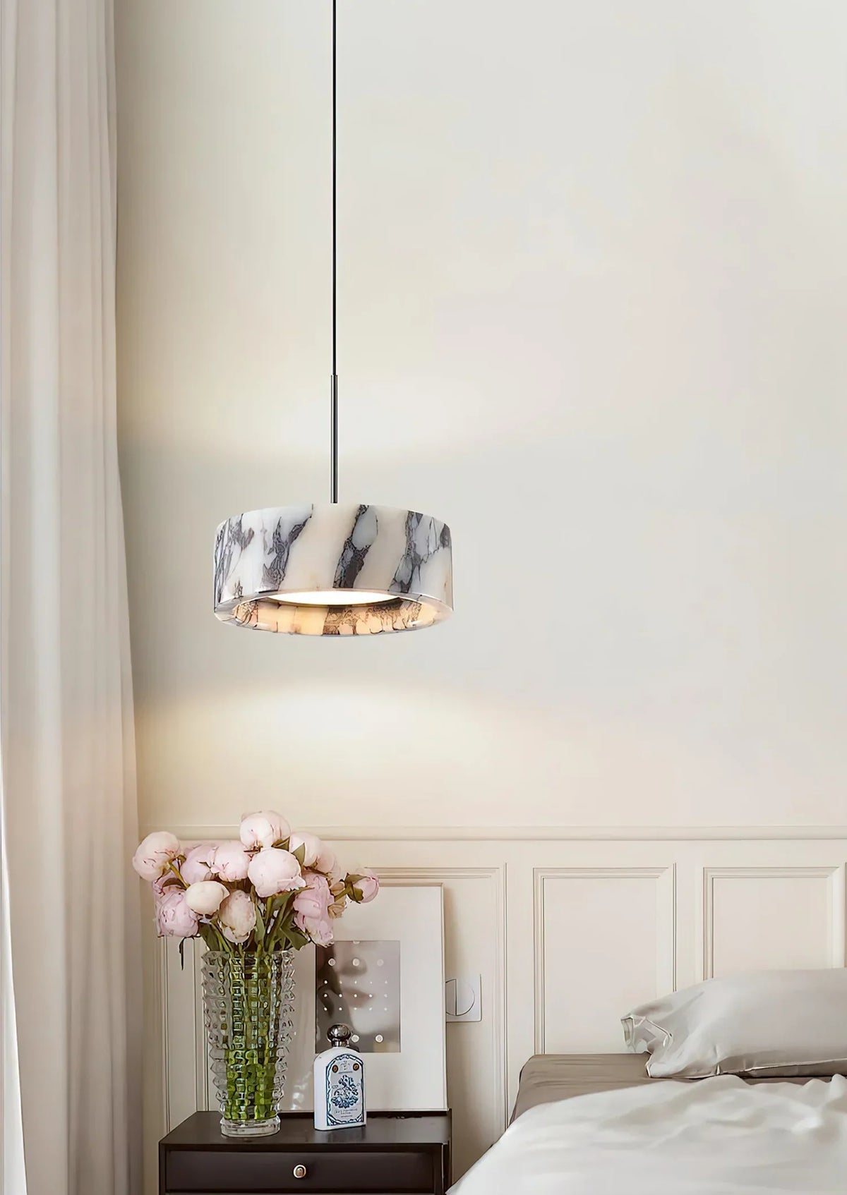 Round Marble Elancourt Pendant Lamp – Marble detail 17