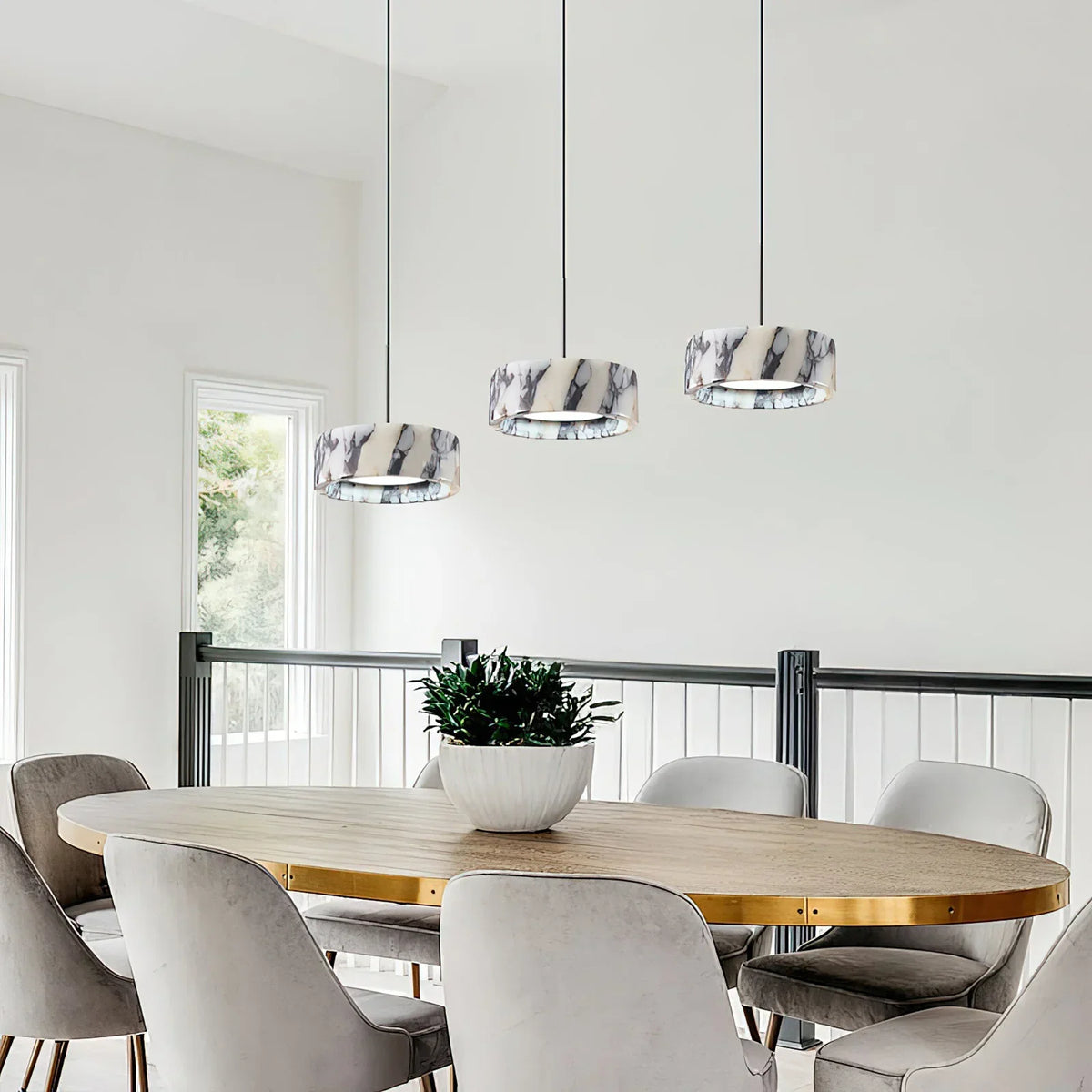 Round Marble Elancourt Pendant Lamp – Marble detail 5