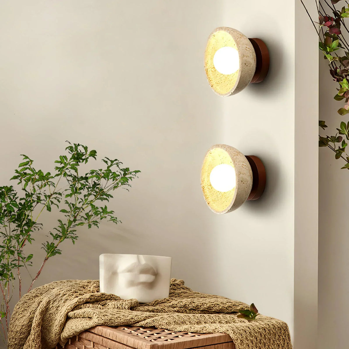 Round Ollina Travertine Wall Lamp – Travertine detail 6