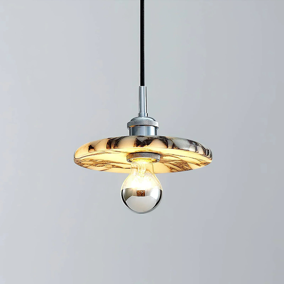 Round Zat Marble Pendant Lamp – Marble detail 7