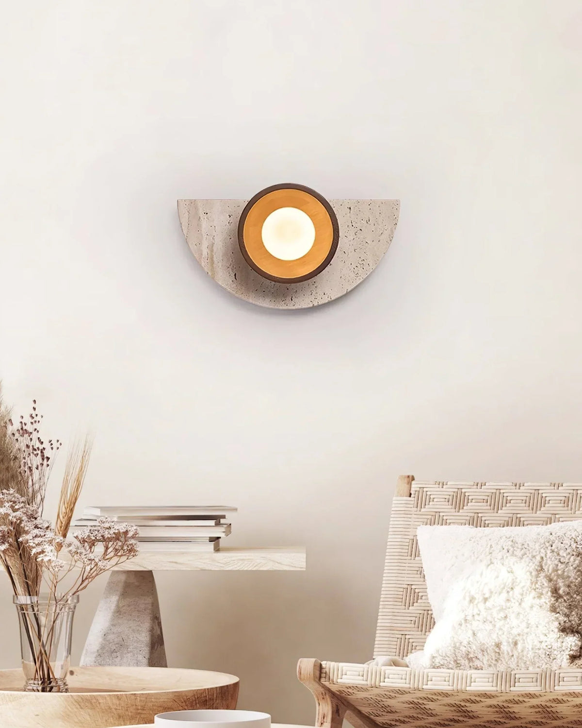 Semicircular Travertine Wall Light – Travertine detail 4