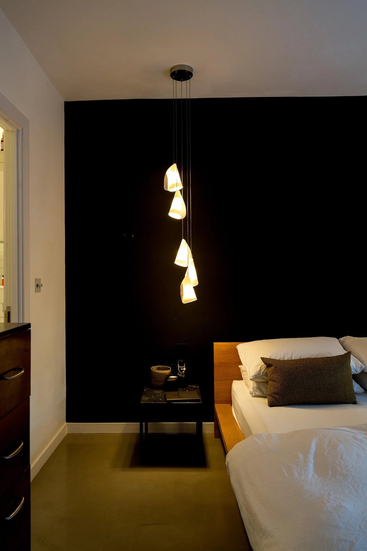 Series 21 Glass Pendant Light Cluster – Glass detail 15