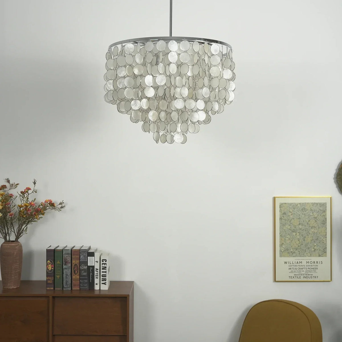 Shell Waterfall Oceana Tiered Iron Chandelier – Iron detail 11