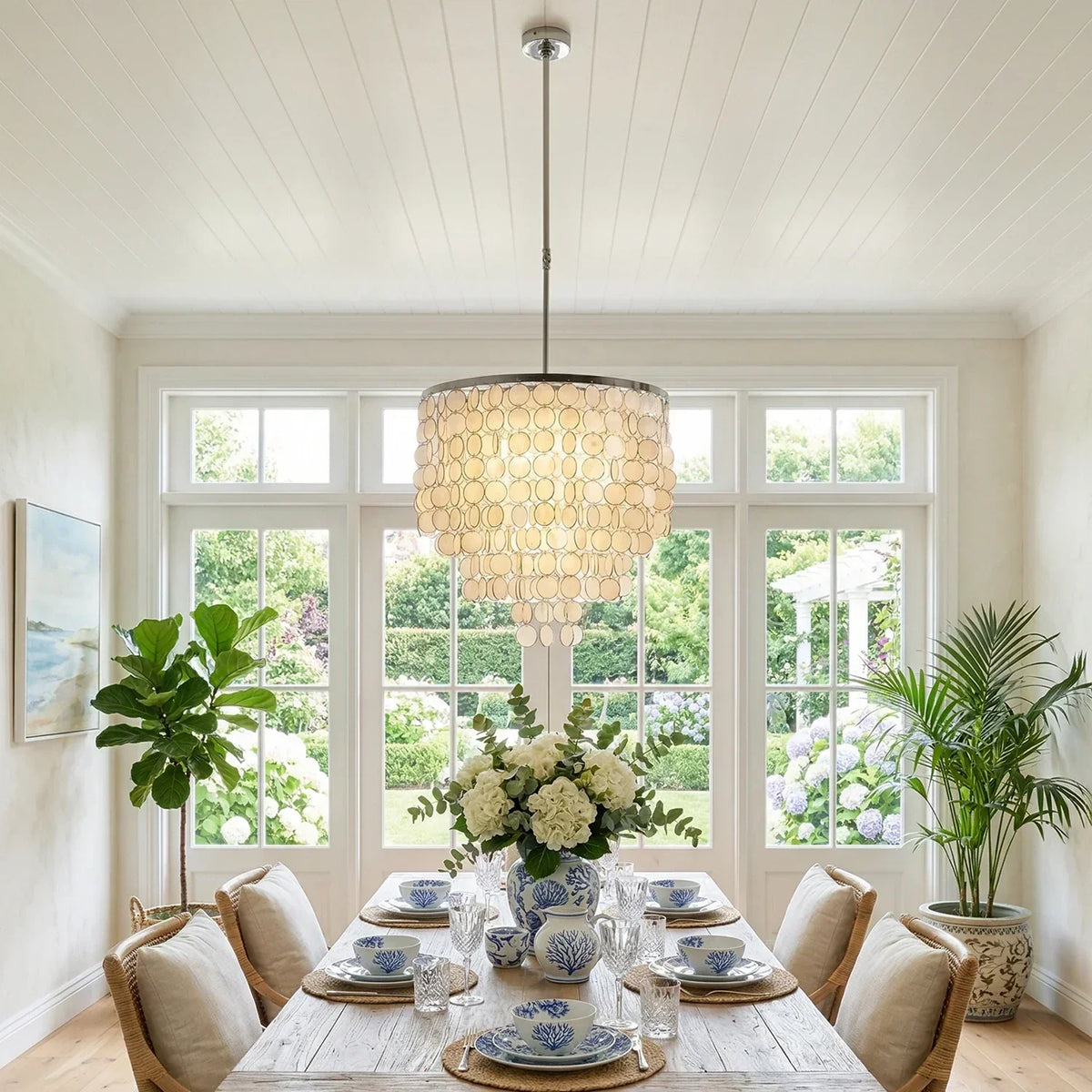 Shell Waterfall Oceana Tiered Iron Chandelier – Iron detail 3