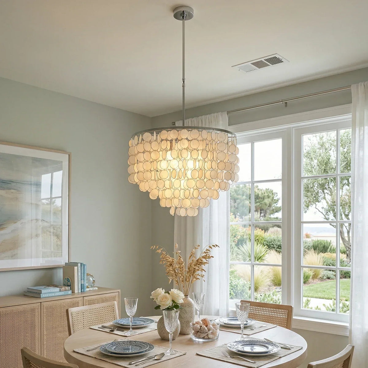 Shell Waterfall Oceana Tiered Iron Chandelier – Iron detail 2