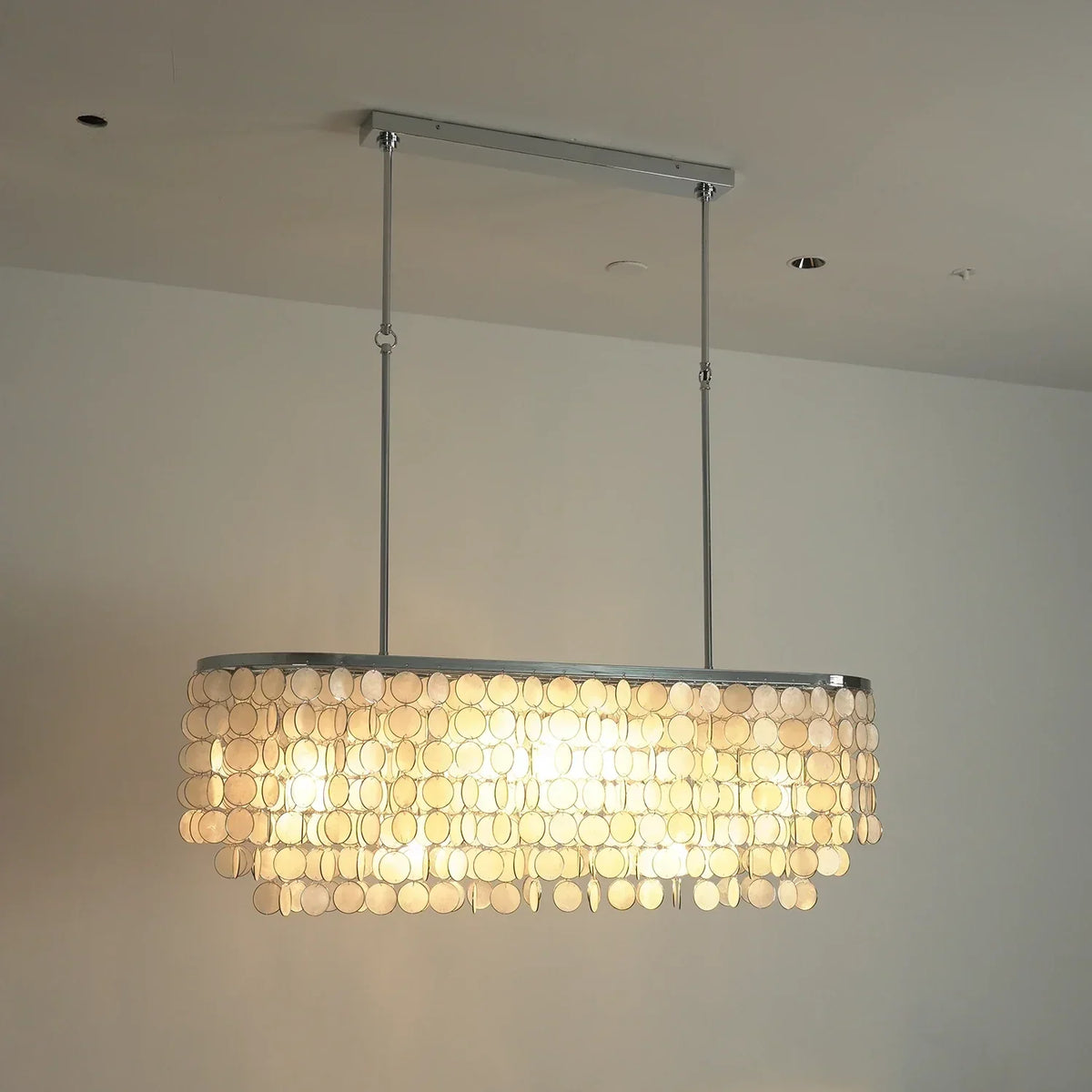 Shell Waterfall Oceana Tiered Iron Chandelier – Iron detail 22