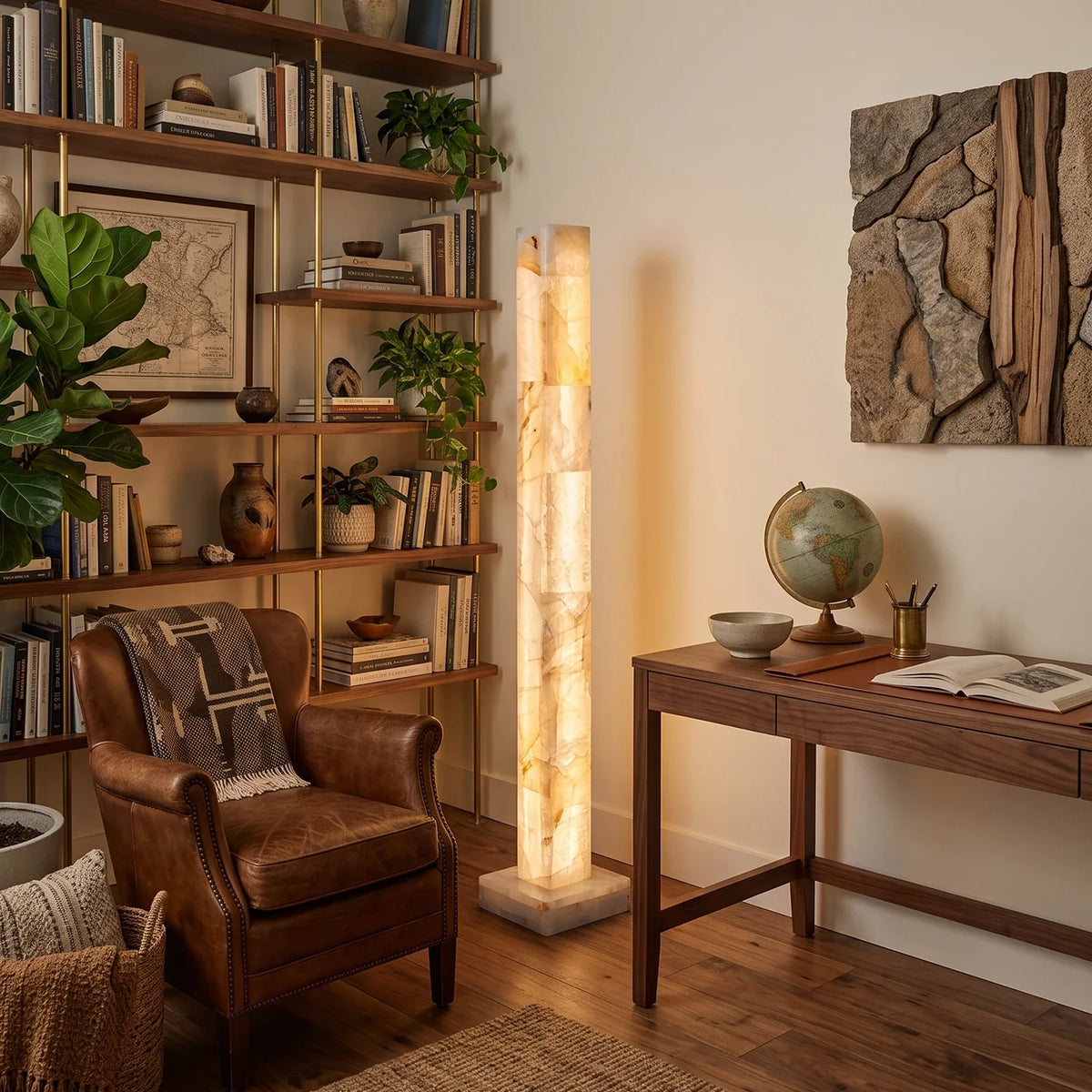 Solenne Alabaster Column Floor Lamp – Alabaster detail 3