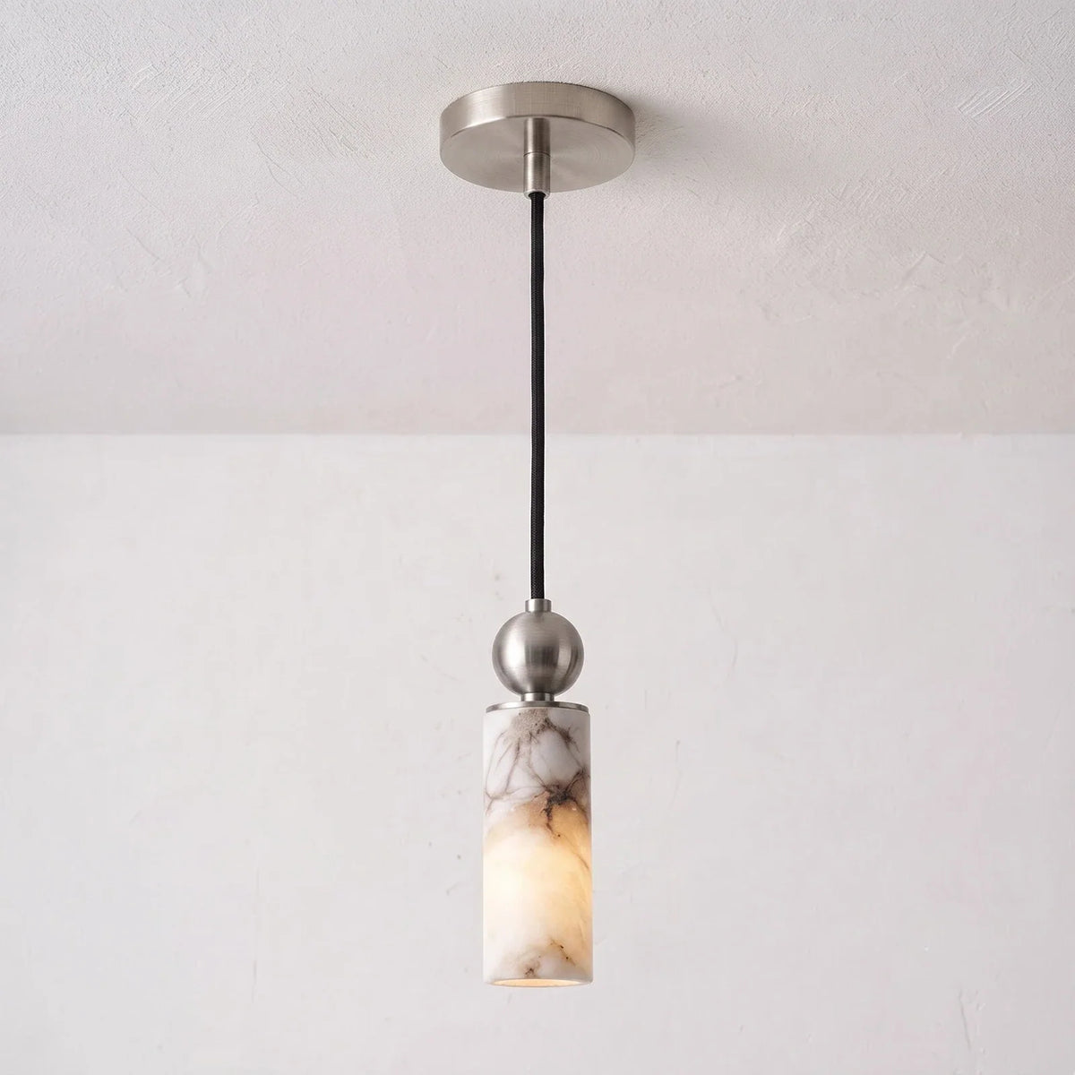 Solenne Alabaster Cylinder Pendant Light – Alabaster detail 14