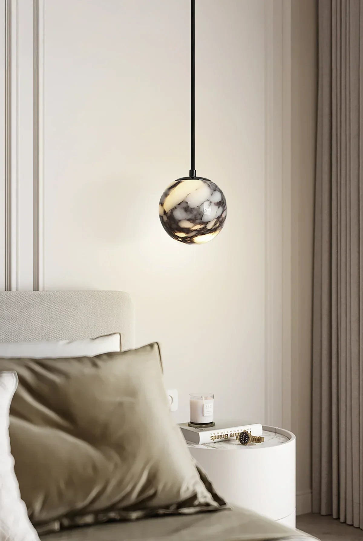 Spherical Marble Pendant Light – Marble detail 4
