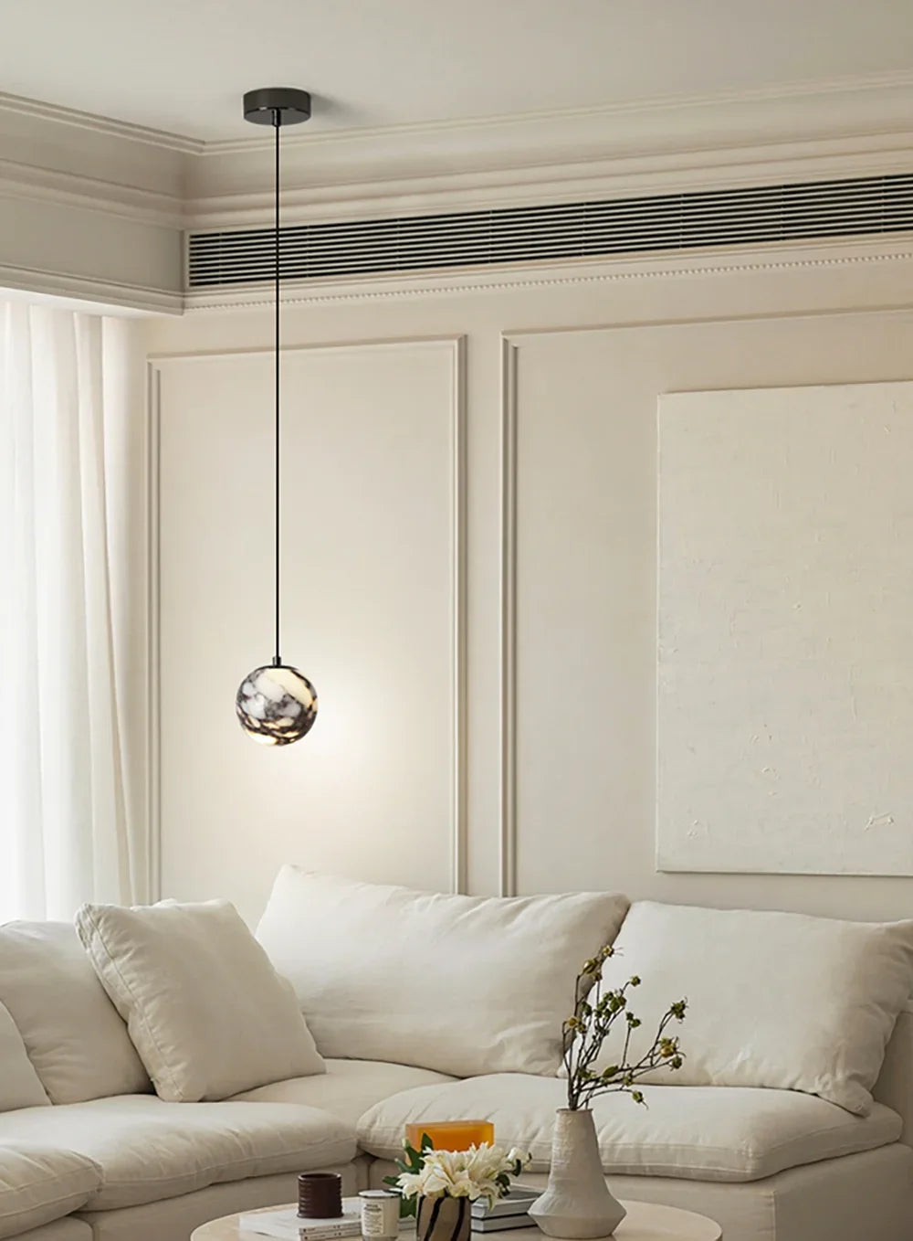 Spherical Marble Pendant Light – Marble detail 5