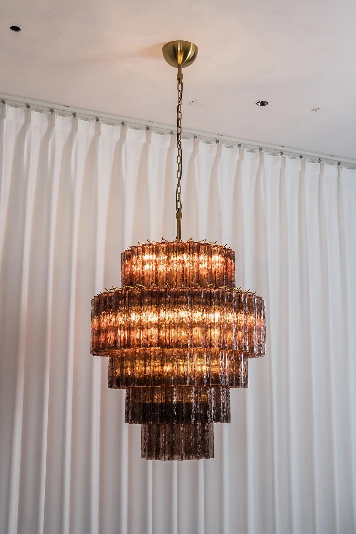 Addis Star-Shaped Glass Tubes Chandelier – Glass detail 95
