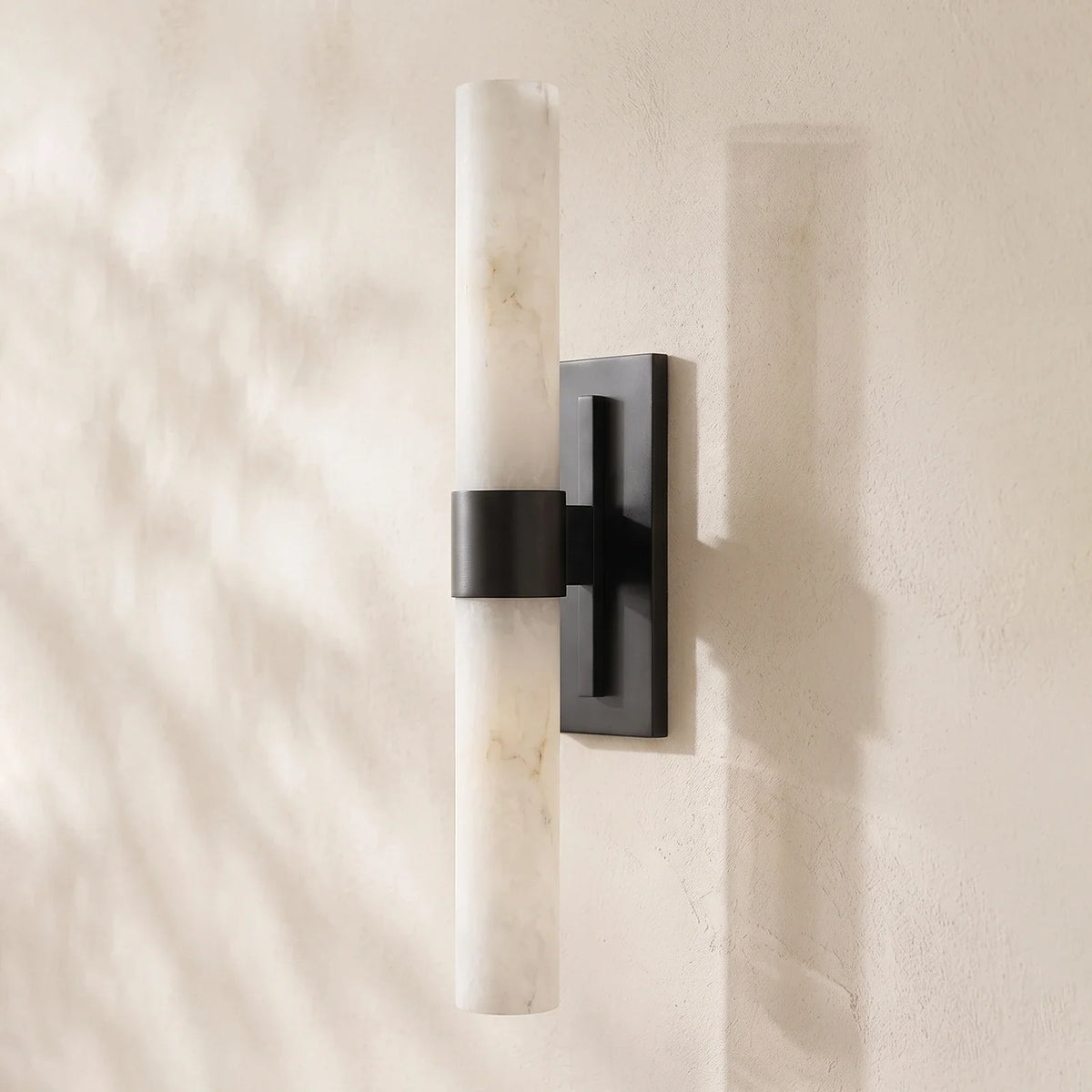 Stela Alabaster Cylinder Wall Sconce – Alabaster detail 20