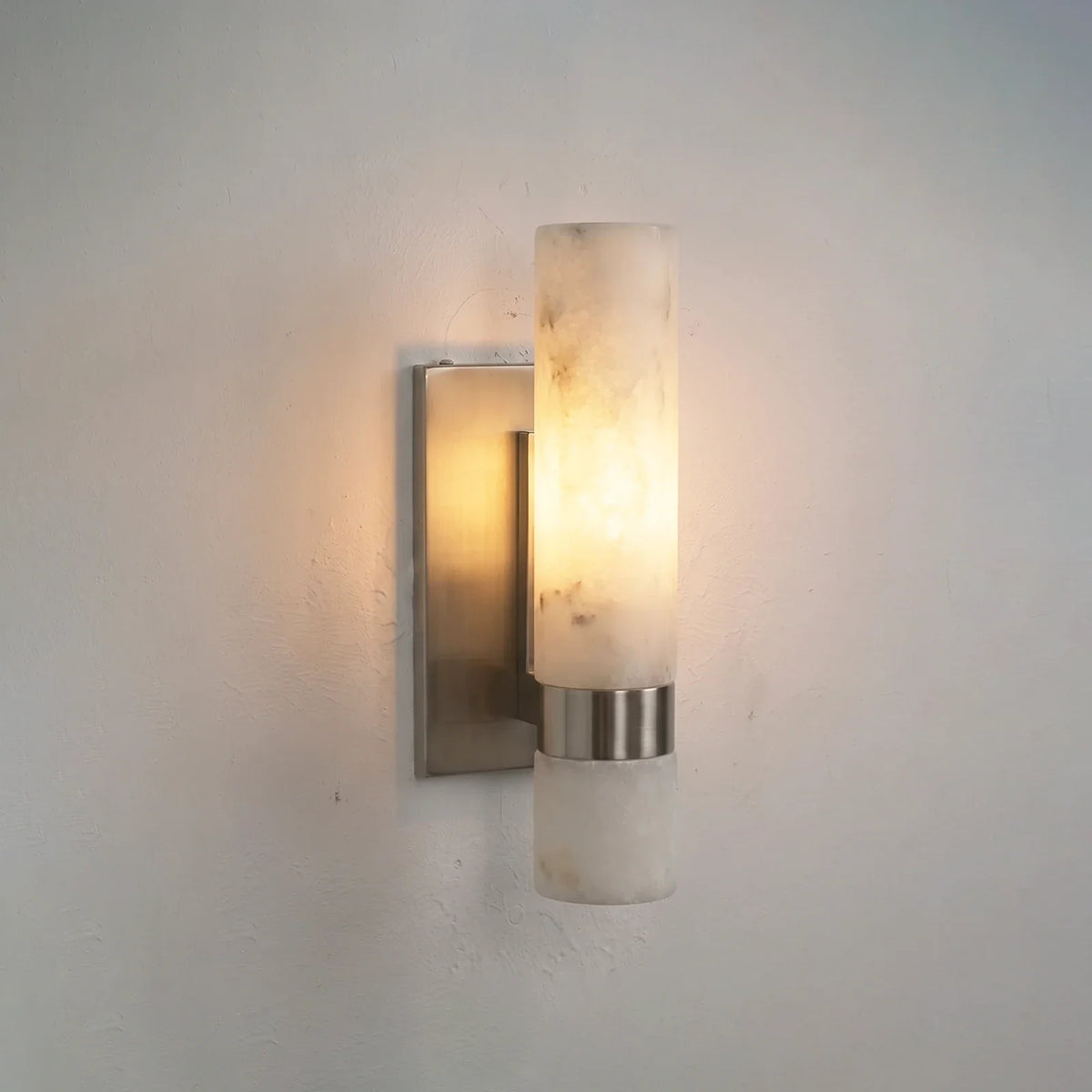 Stela Alabaster Cylinder Wall Sconce – Alabaster detail 15
