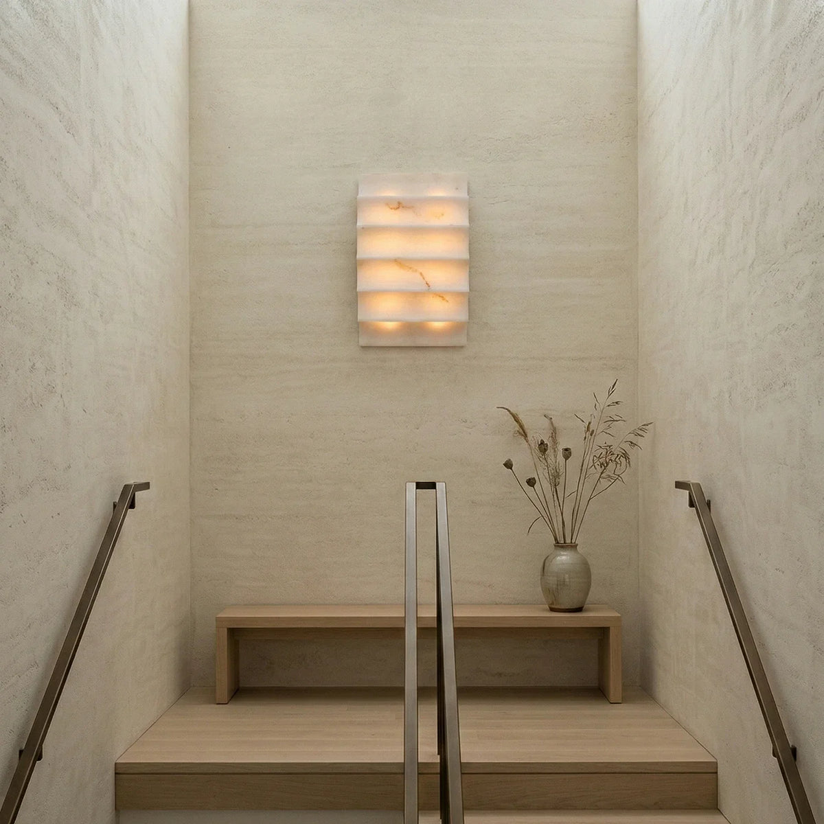 Stepped Arched Alabaster Wall Lamp – Alabaster detail 4