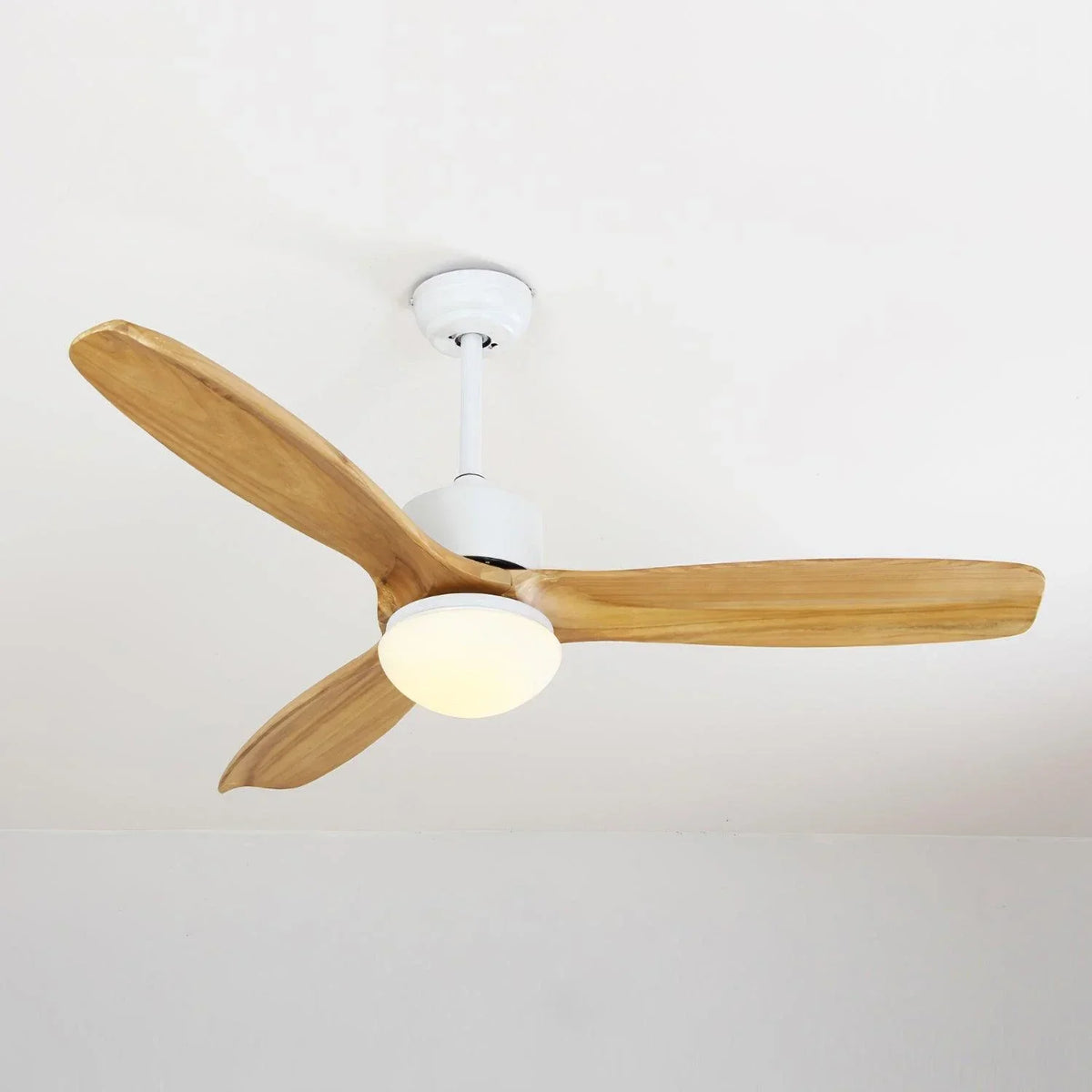 Stylish Harborough 3-Blade Glass Ceiling Fan Light – Glass detail 9