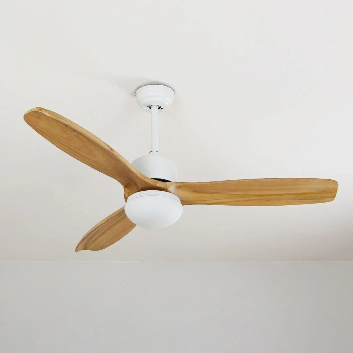 Stylish Harborough 3-Blade Glass Ceiling Fan Light – Glass detail 10