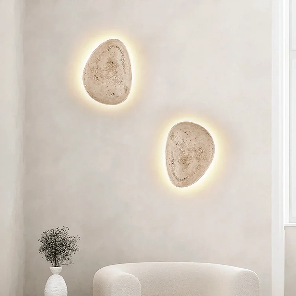 Terra Ovo Pebble-Shaped Travertine Wall Lamp – Travertine detail 10