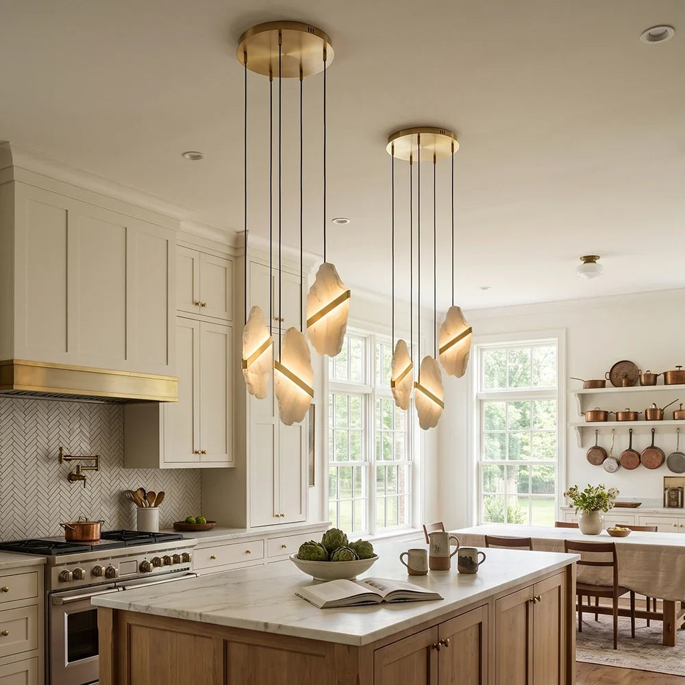 Thalia Cleaved Stone Cluster Alabaster Chandelier – Alabaster detail 5