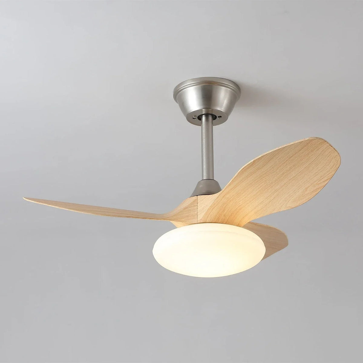 Three-Blade Zephira Copper Ceiling Fan Light – Copper detail 13