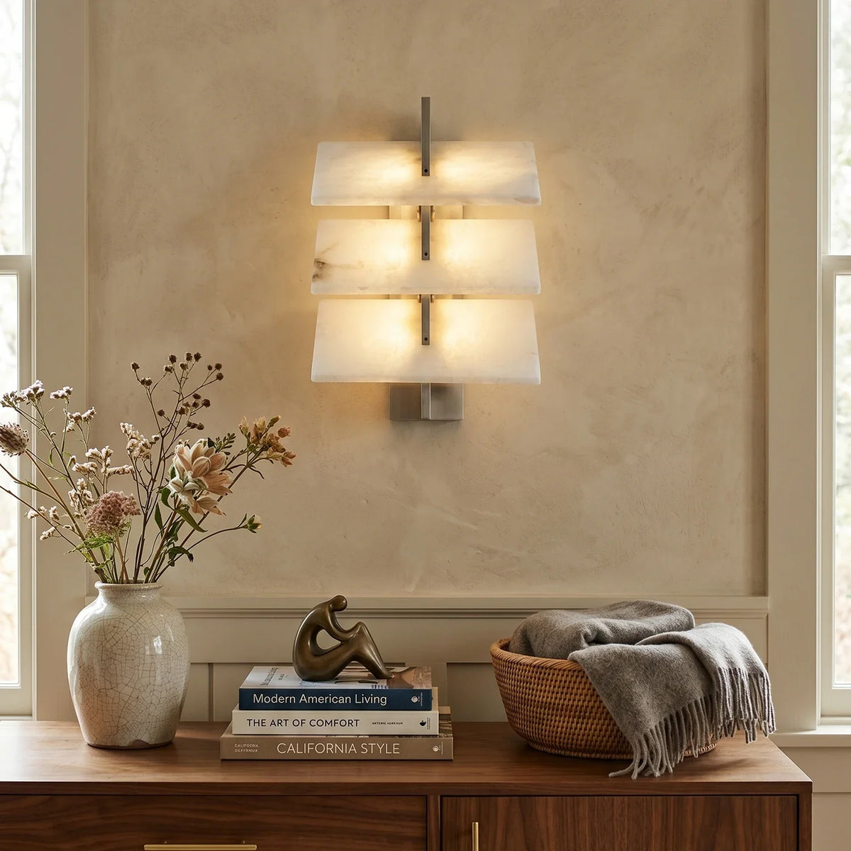 Tiered Alabaster Slab Wall Sconce – Alabaster detail 2