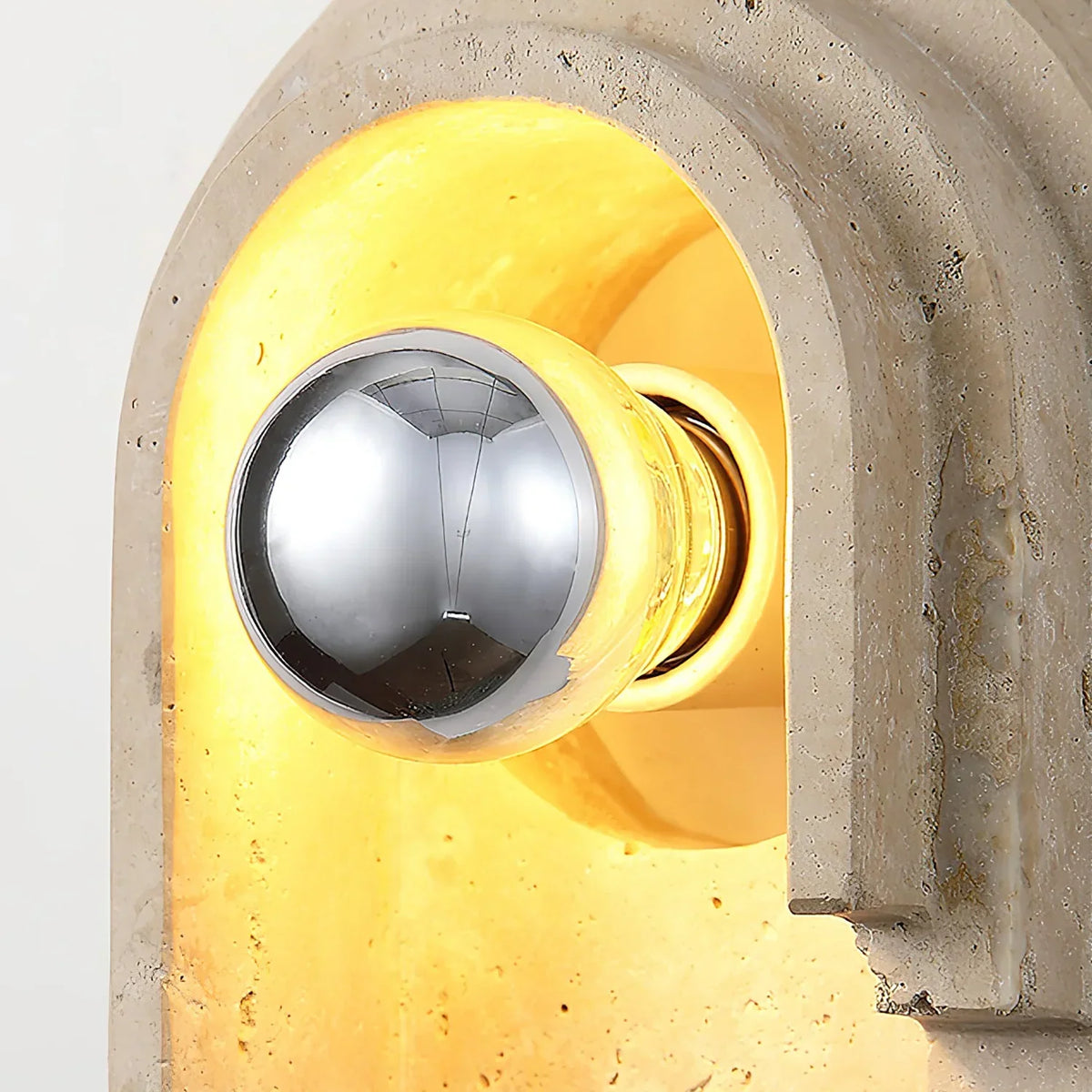 Travertine Bien Wall Lamp – Travertine detail 10
