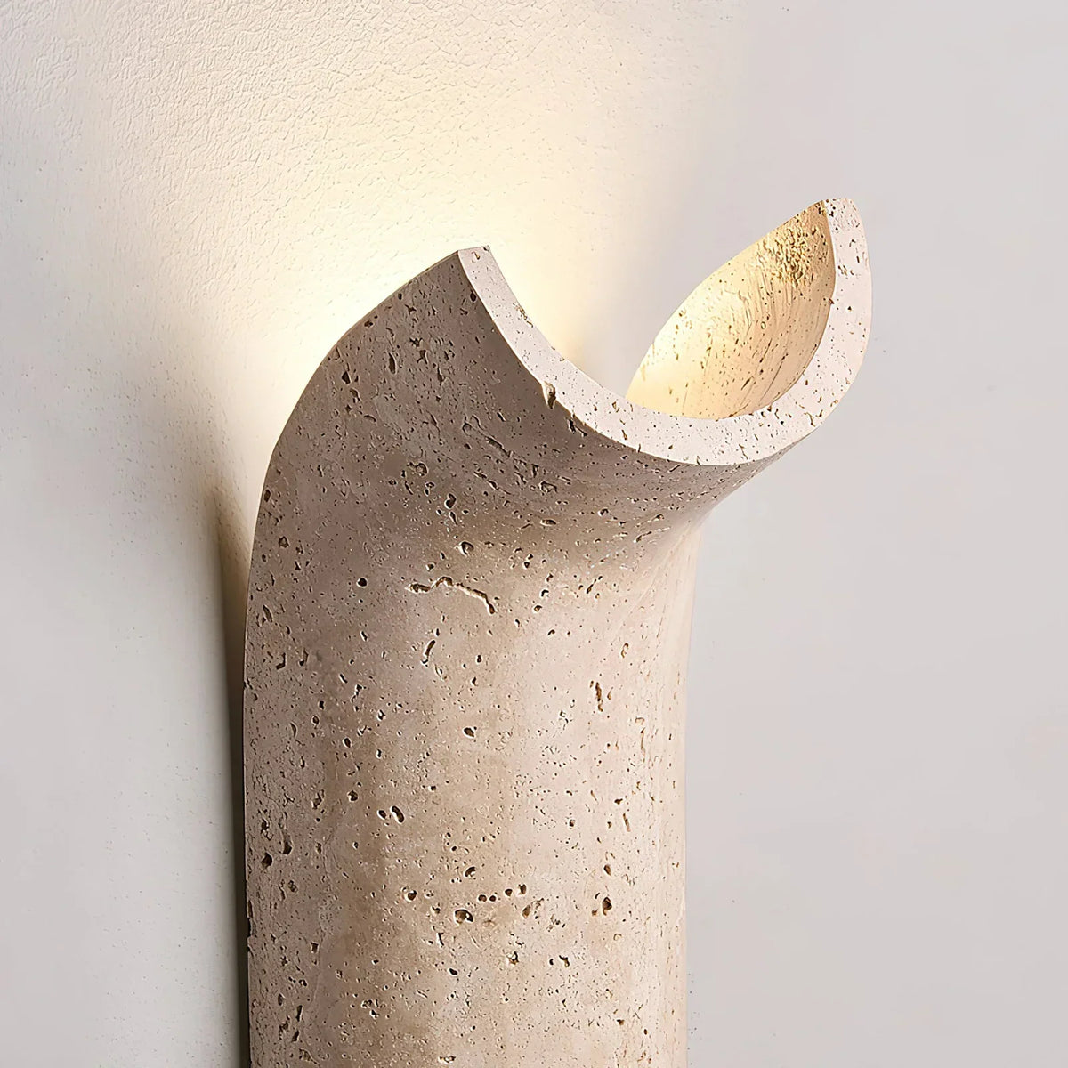 Travertine Hobart Wall Lamp – Travertine detail 8