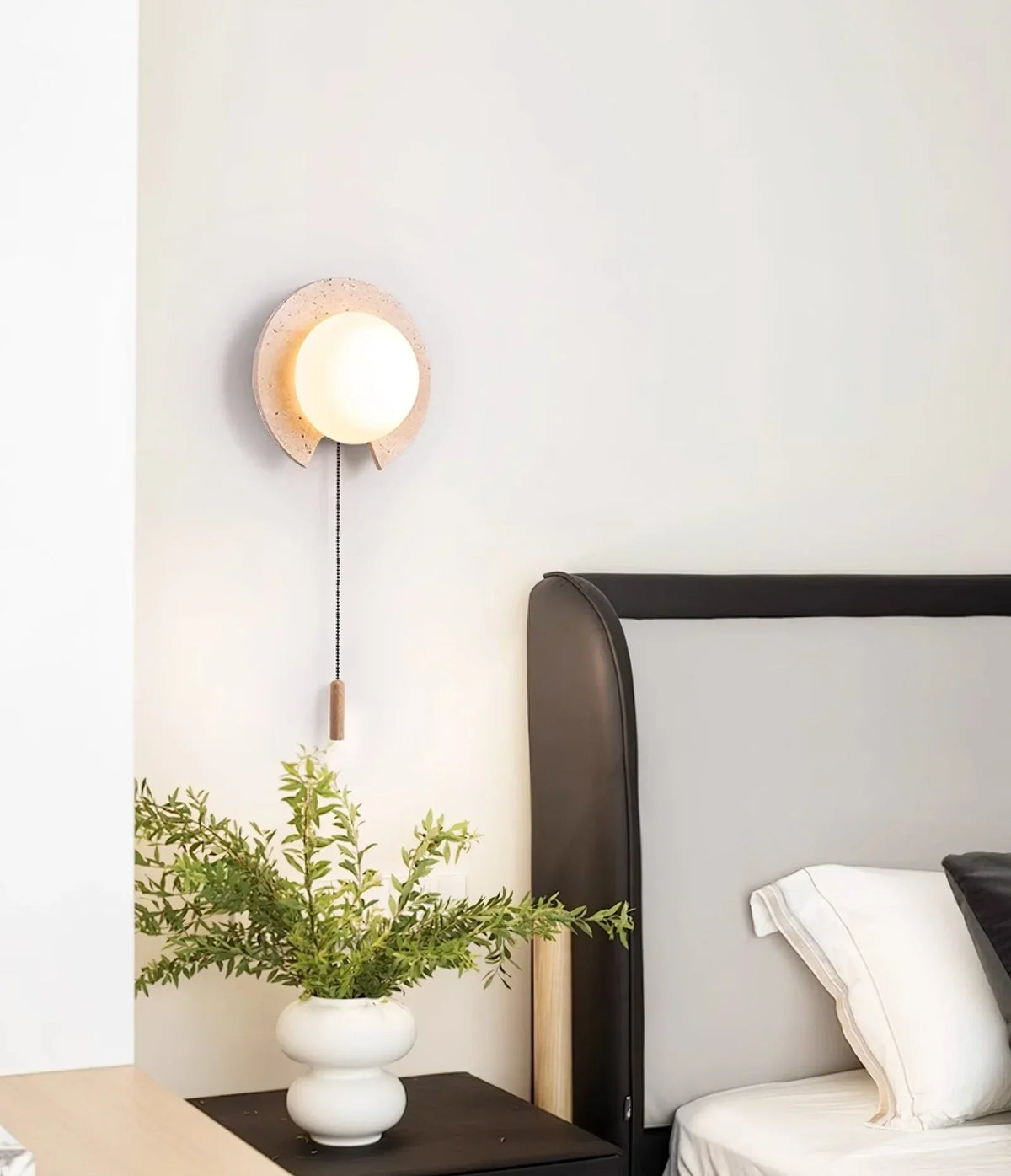Travertine Round Solclip Wall Light – Travertine detail 6