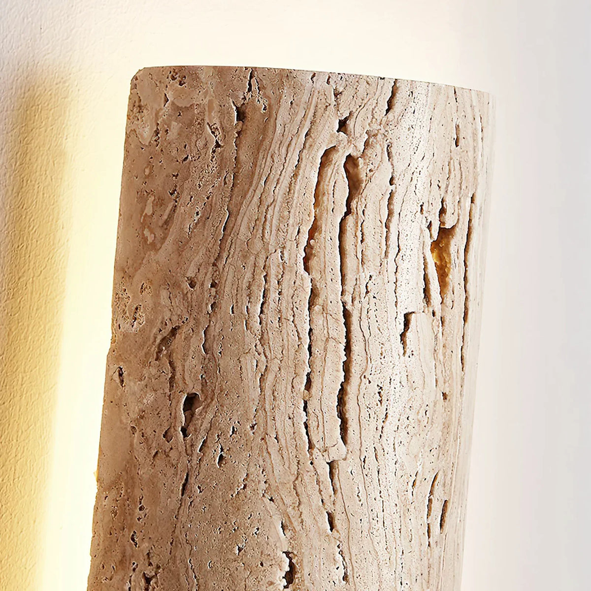 Travertine Stein Lange Long Strip Wall Sconce – Travertine detail 8