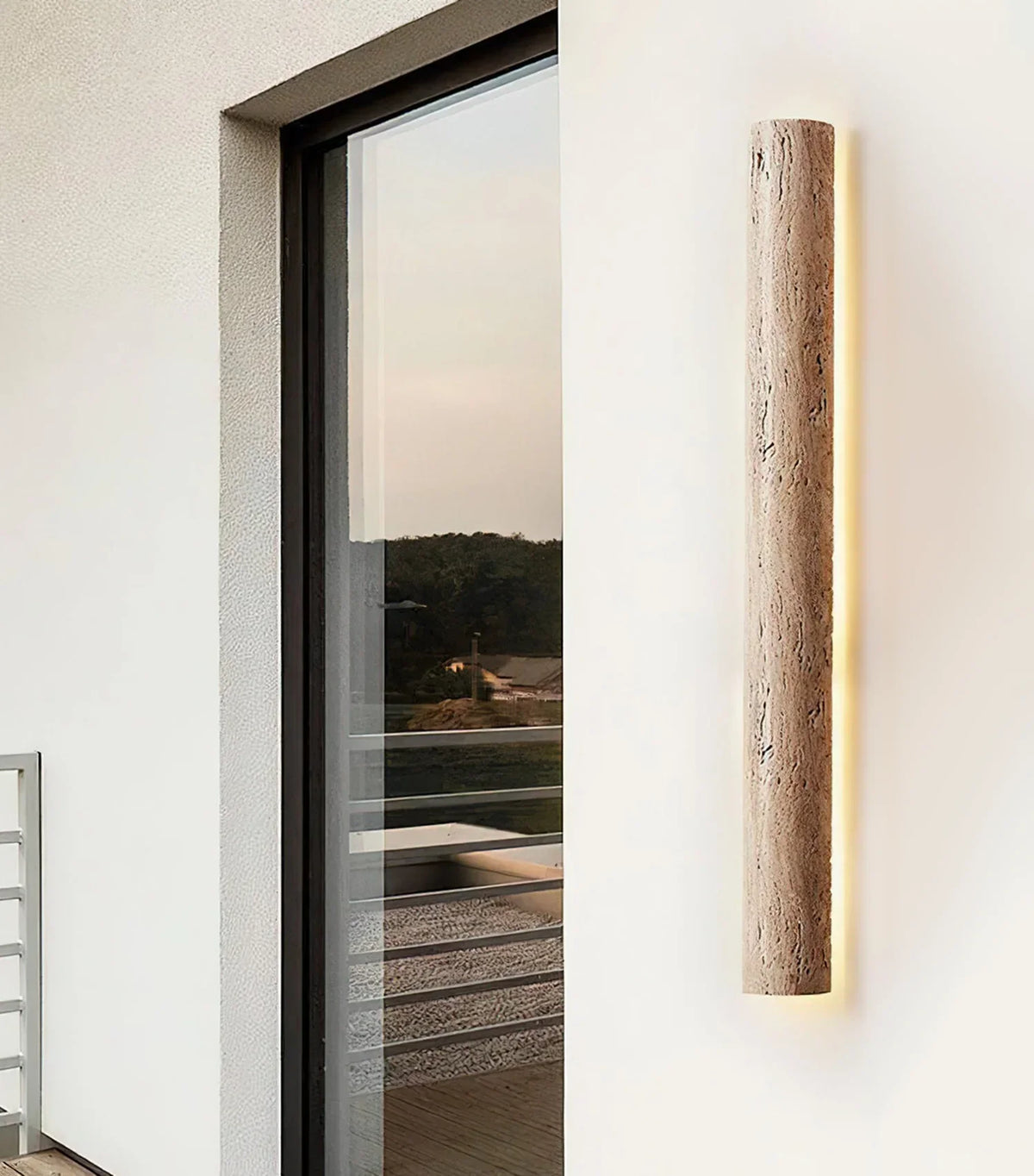 Travertine Stein Lange Long Strip Wall Sconce – Travertine detail 7