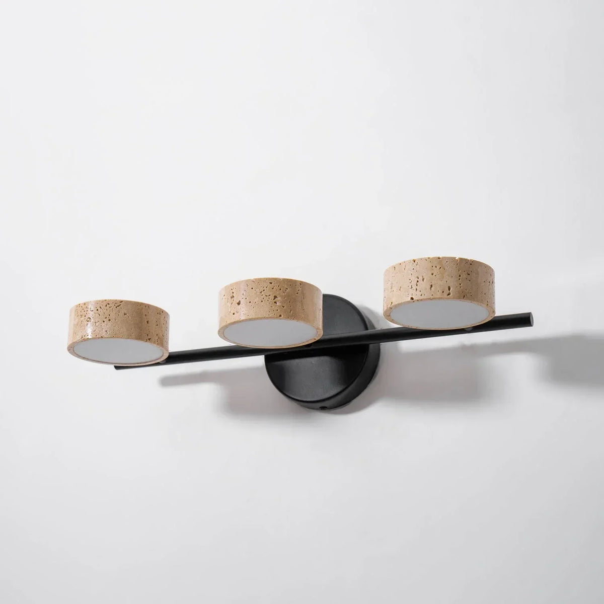 Travertine Traviso Beam Wall Sconce – Travertine detail 20