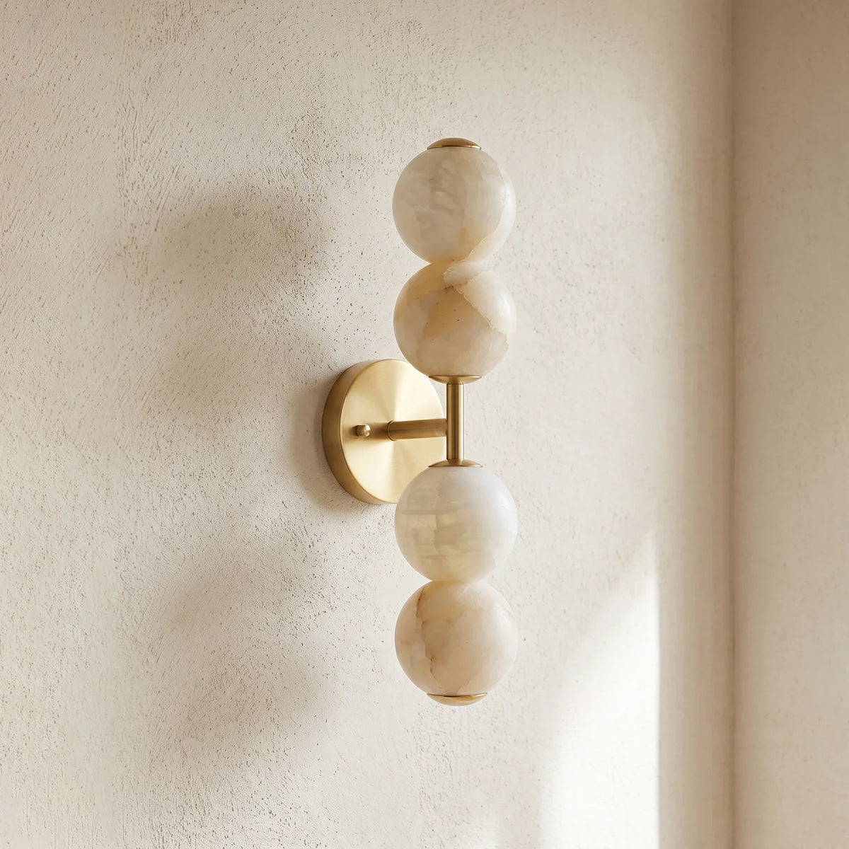 Twin Moon Alabaster Wall Sconce – Alabaster detail 14