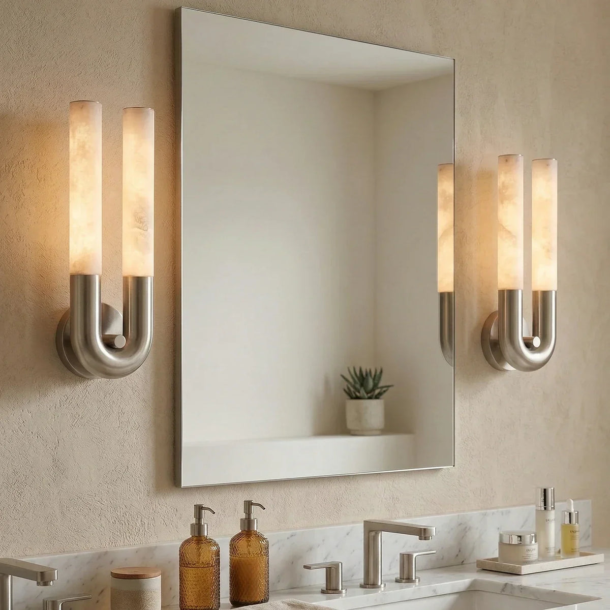 U-Shape Alabaster Arch Wall Sconce – Alabaster detail 8